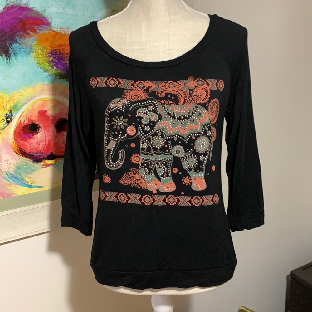 Ocasion elephant shirt